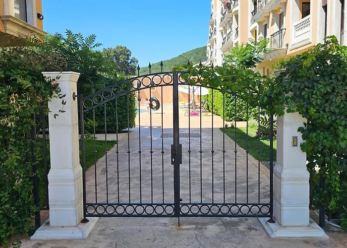 Villa Vp Astoria 5 *