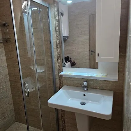 Vp Astoria 5 فيلة النايت