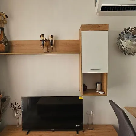 Vp Astoria 5 *