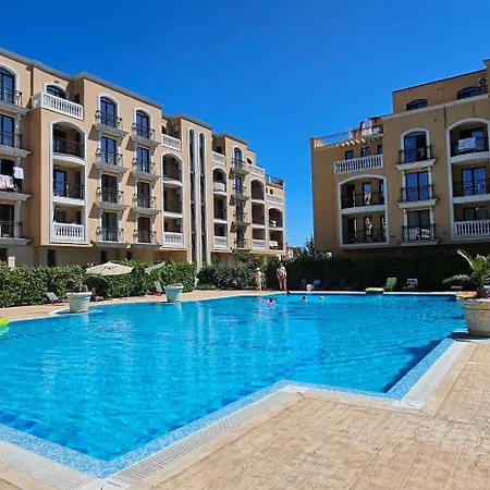 Villa Vp Astoria 5 Elenite