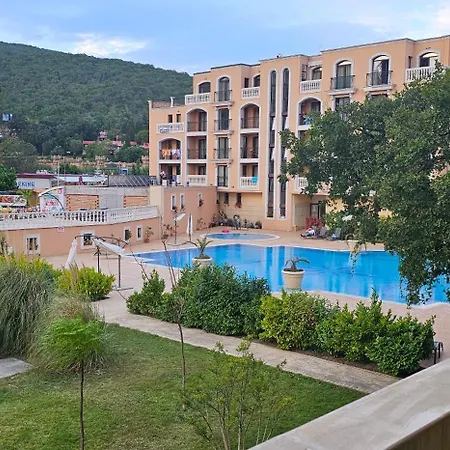 Vp Astoria 5 * النايت