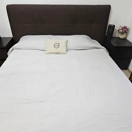 Vp Astoria 5 النايت