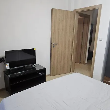 Vp Astoria 5 * النايت