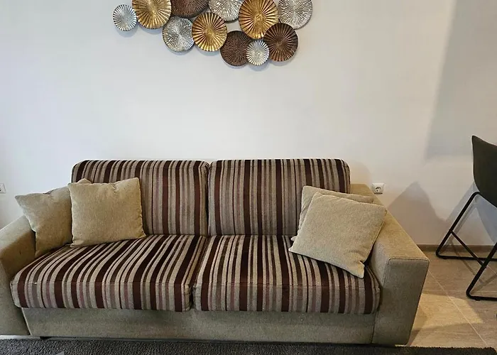 Vp Astoria 5 Willa Elenite